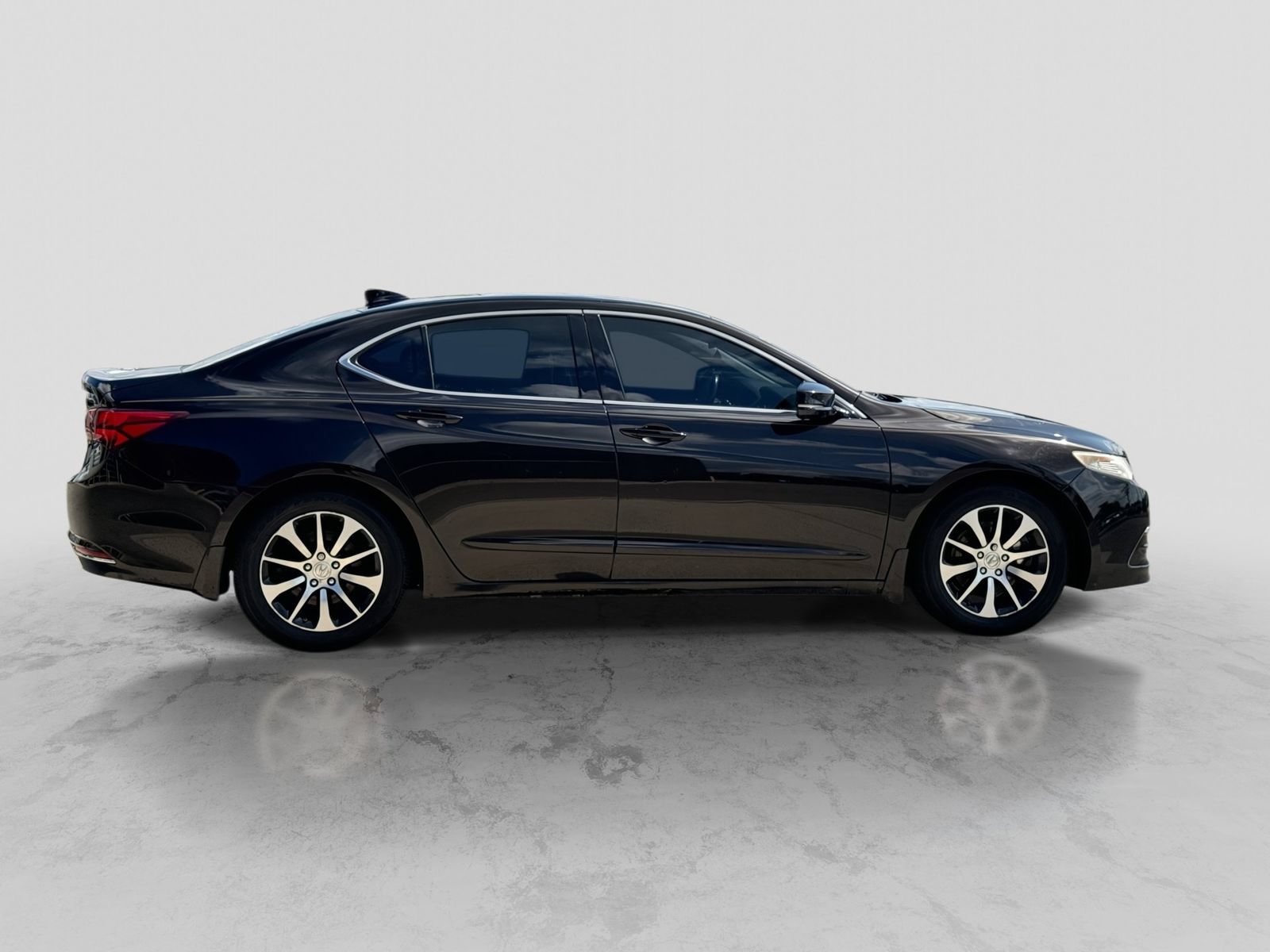Used 2015 Acura TLX w/ Technology Package FWD image 7