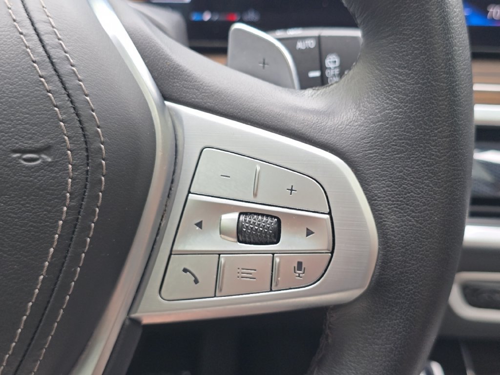 Used 2023 BMW X7 xDrive40i AWD/4WD image 68