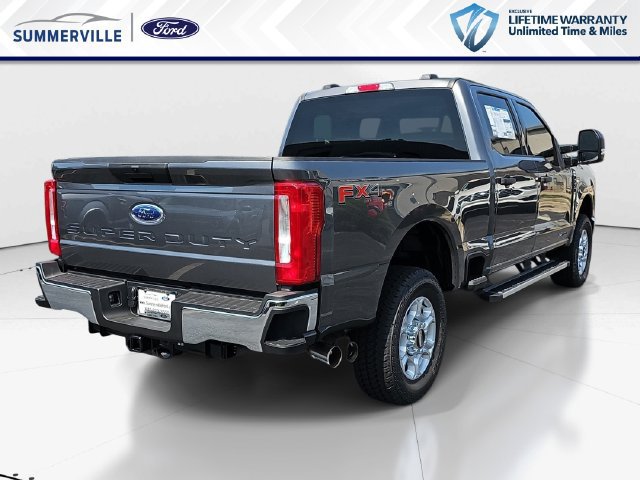 New 2026 Ford F250 XLT w/ FX4 Off-Road Package AWD/4WD image 3