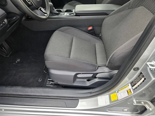 Used 2025 Toyota Camry LE FWD image 19