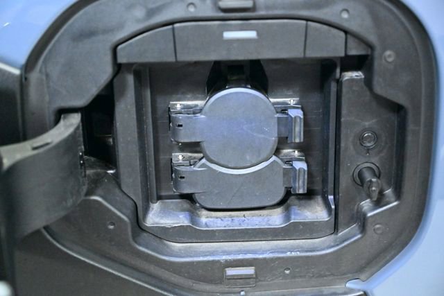 Used 2023 Subaru Solterra AWD image 16