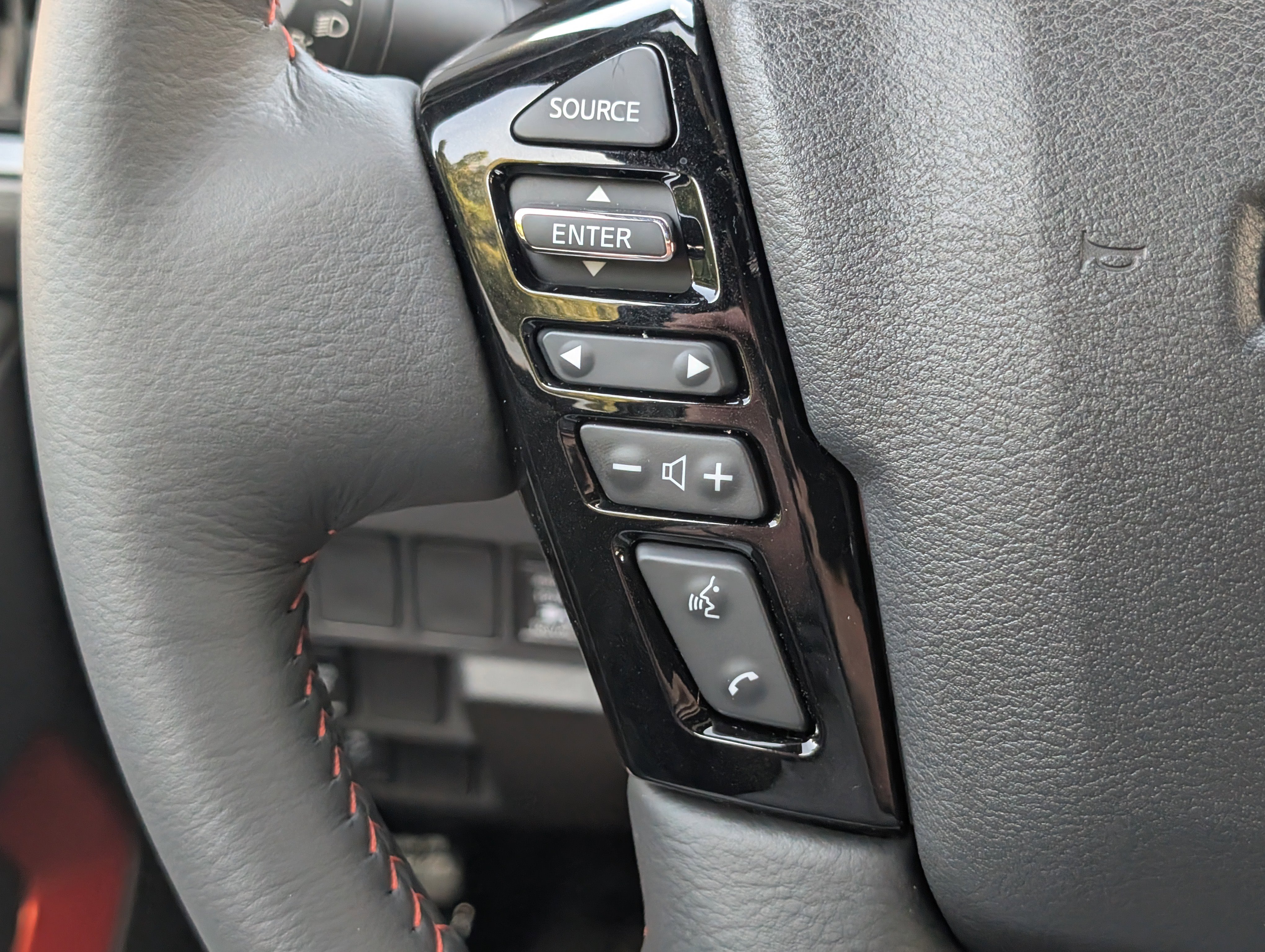 New 2026 Nissan Frontier Pro-X image 13