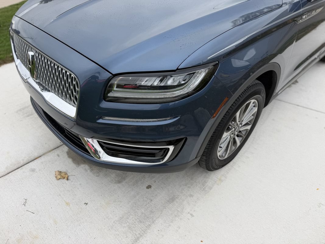 Used 2019 Lincoln Nautilus Select AWD/4WD image 10