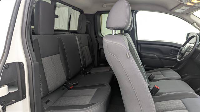 Used 2022 Nissan Titan S RWD image 21