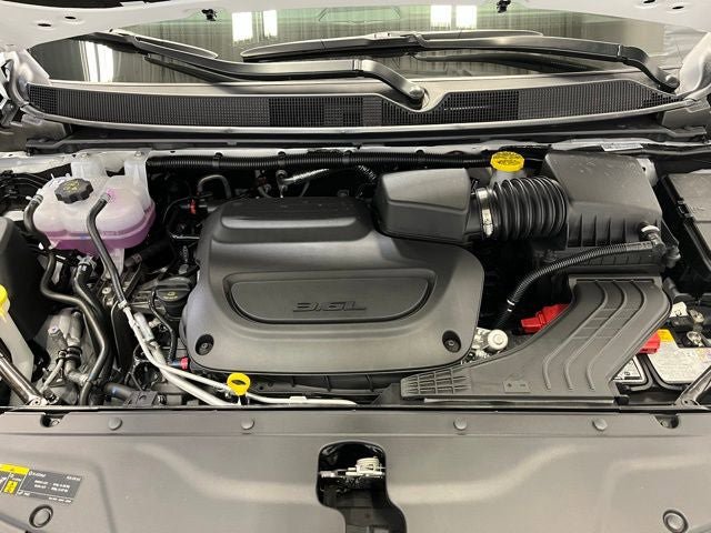New 2026 Chrysler Pacifica Select AWD/4WD image 28