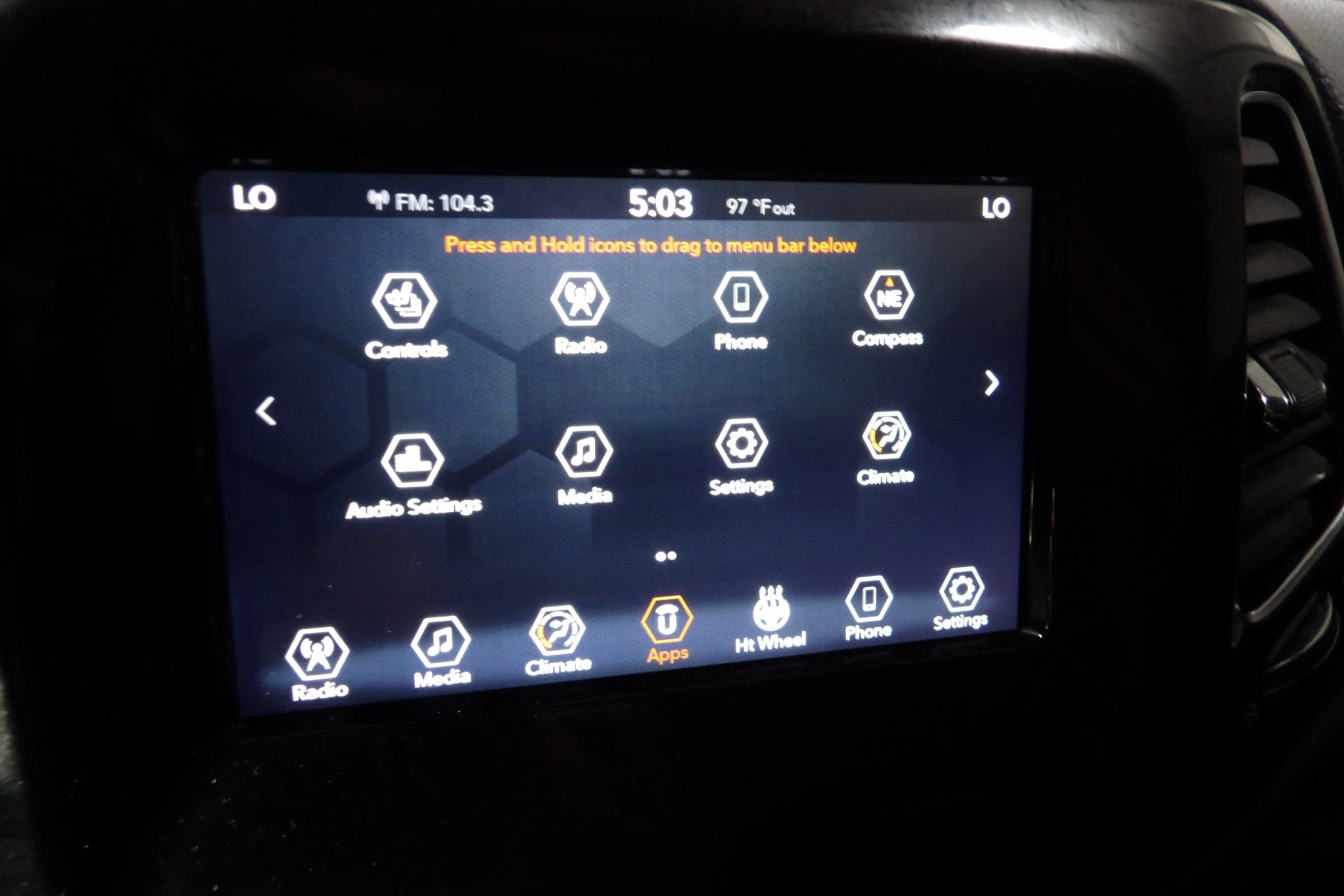 Used 2019 Jeep Compass Latitude AWD/4WD image 21
