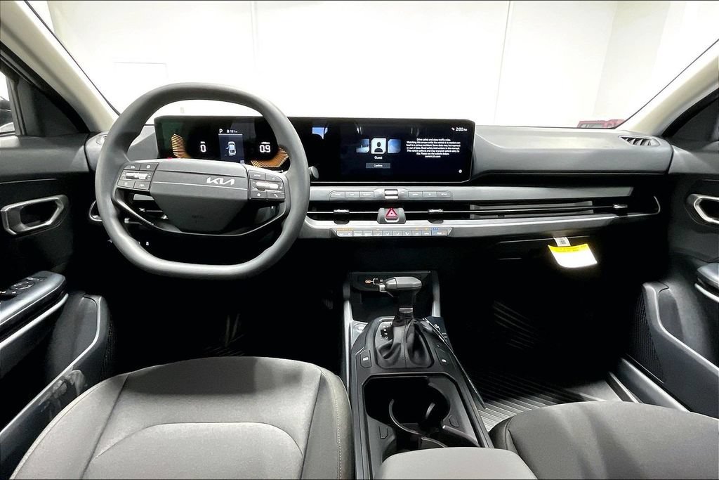 New 2026 Kia K4 FWD image 5