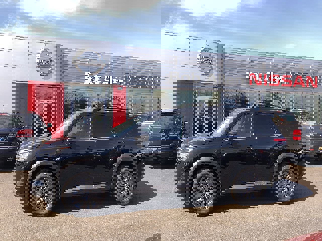 New 2026 Nissan Pathfinder SV image 11