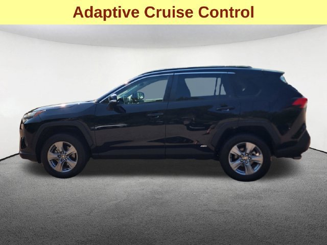 Used 2023 Toyota RAV4 XLE w/ Convenience Package AWD/4WD image 9