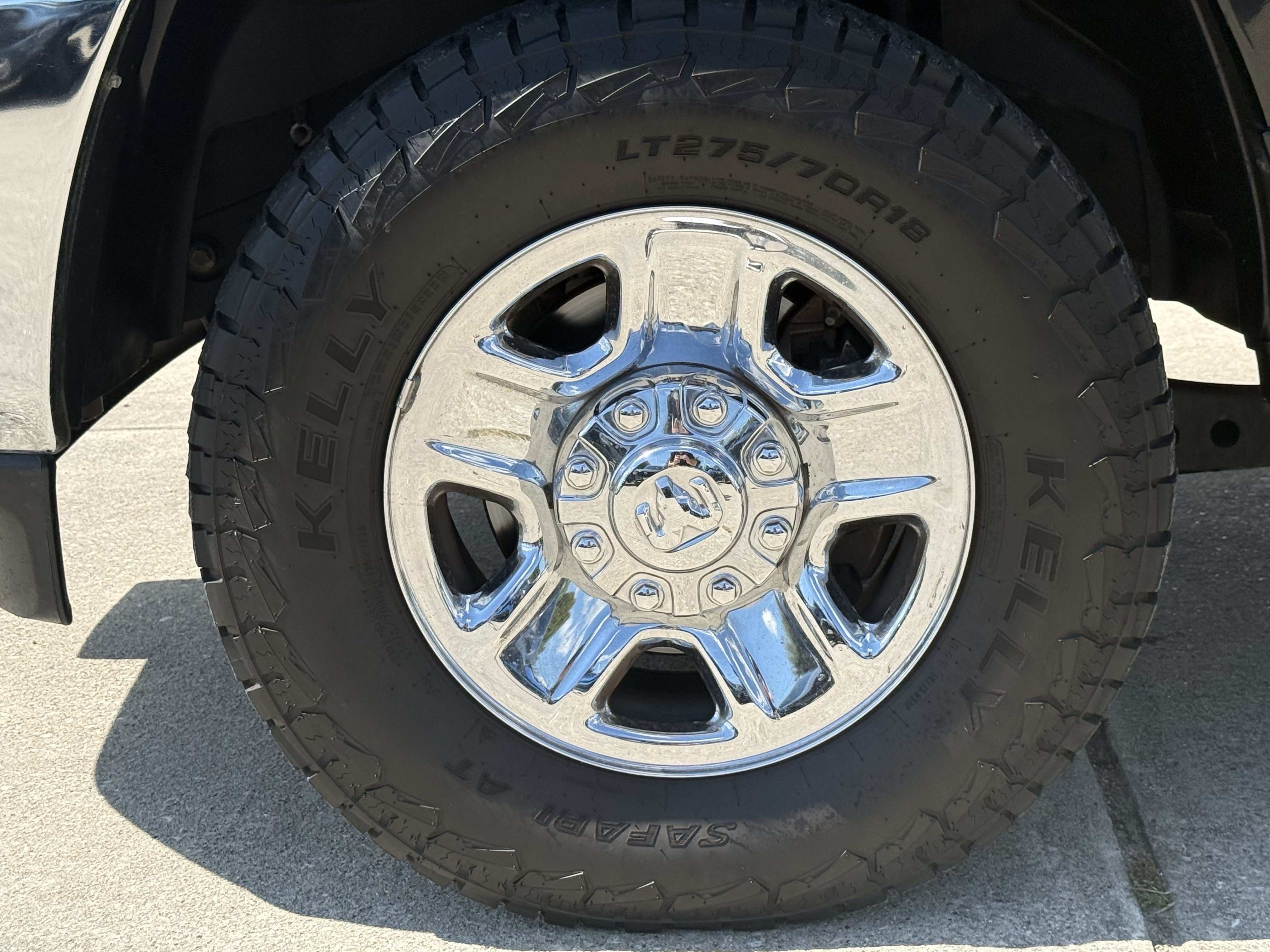 Used 2024 RAM 2500 Tradesman w/ Chrome Appearance Group AWD/4WD image 12