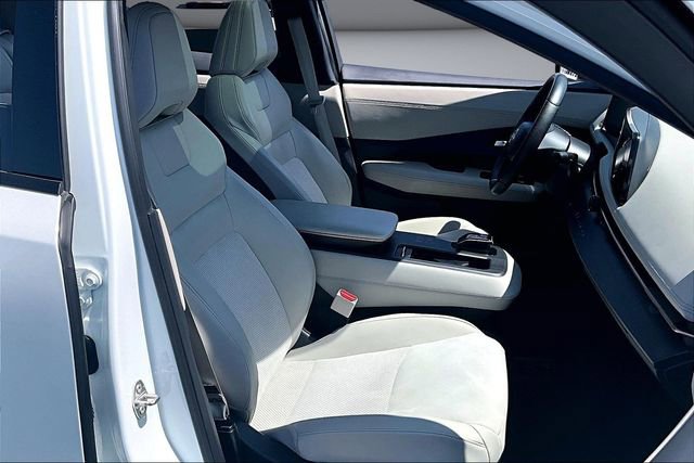 Certified 2023 Nissan Ariya FWD image 29