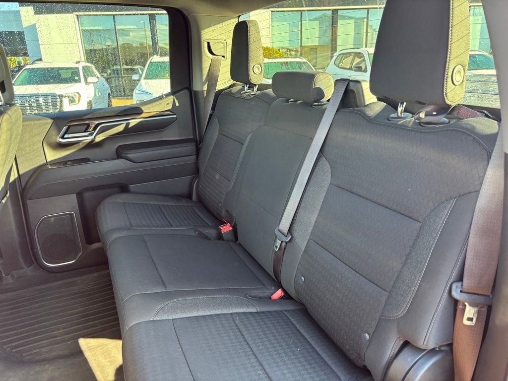 Used 2023 Chevrolet Silverado 1500 RST w/ Z71 Off-Road Package image 26