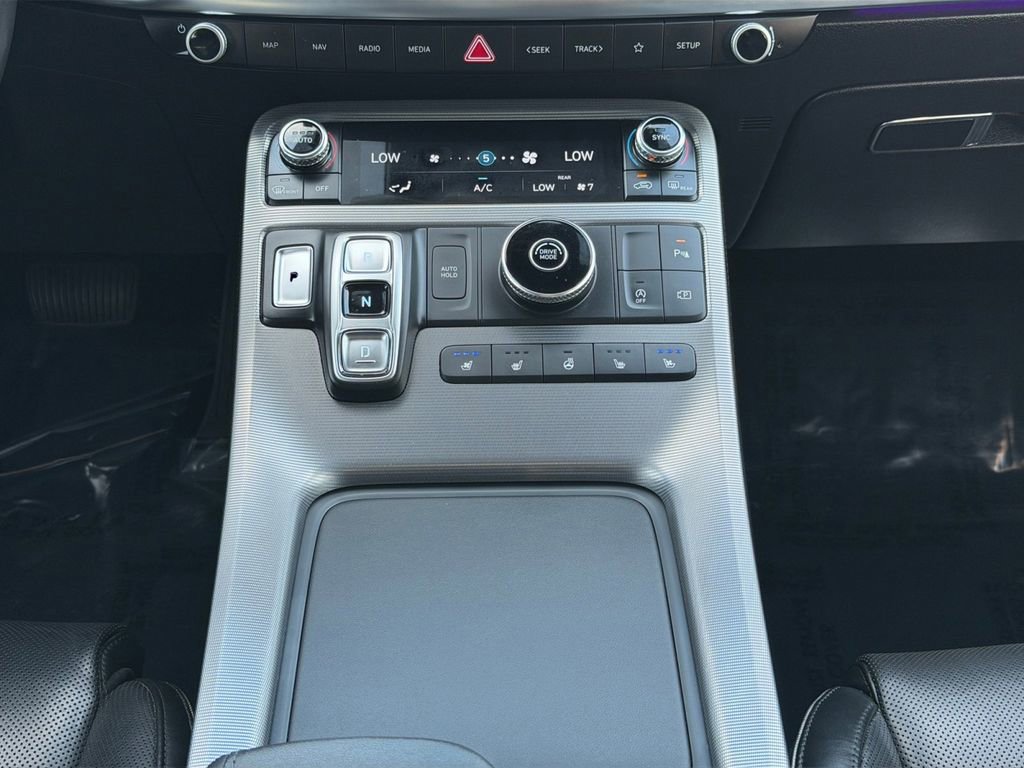 Used 2023 Hyundai Palisade Calligraphy FWD image 21