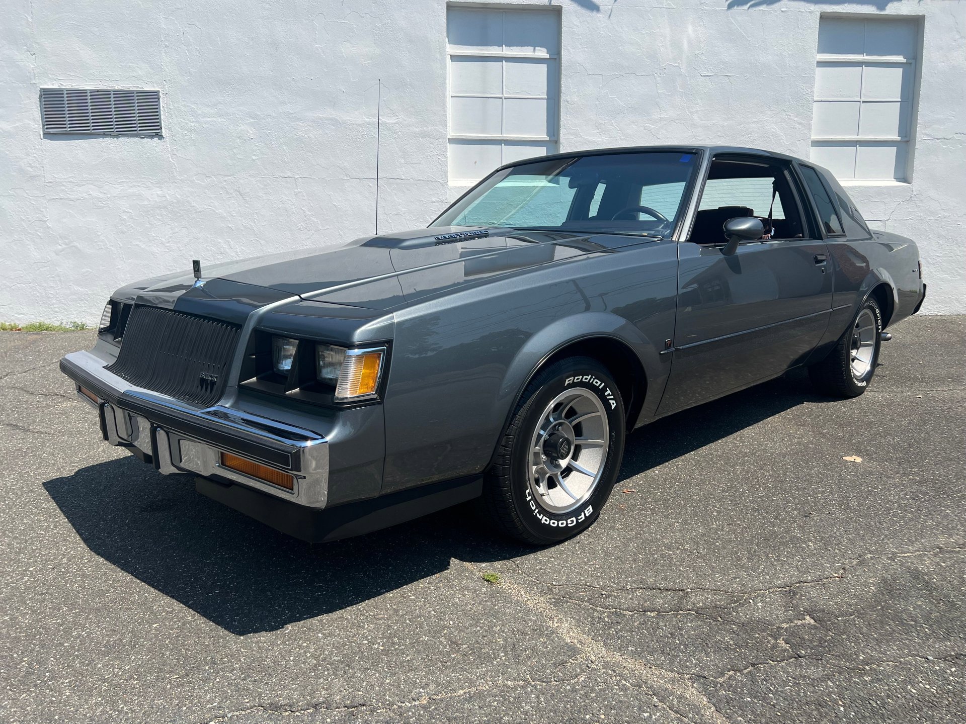Used 1987 Buick Regal Coupe image 3