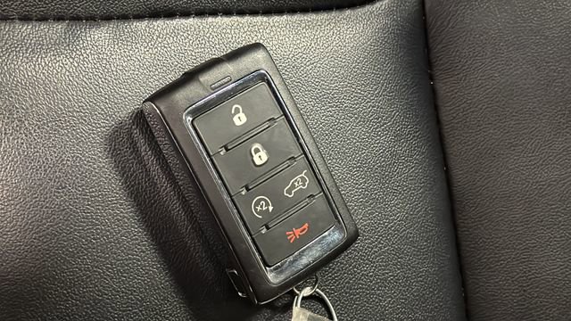 Used 2022 Jeep Grand Cherokee L Limited image 34