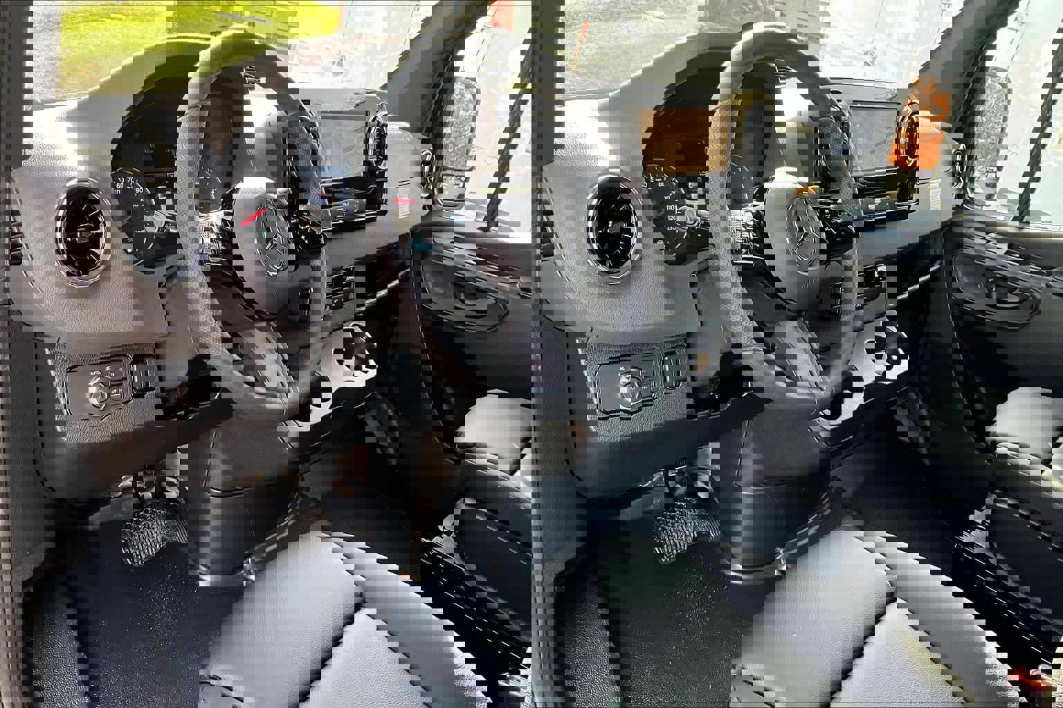 New 2026 Mercedes-Benz Sprinter 2500 image 10