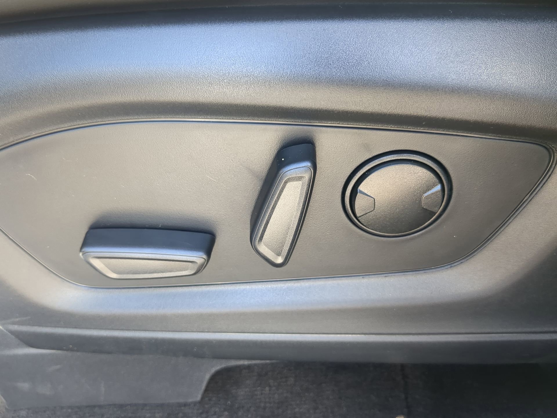 New 2026 Ford Explorer ST-Line image 54