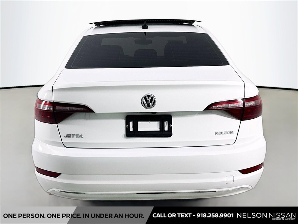 Used 2020 Volkswagen Jetta SE w/ SE Cold Weather Package image 6
