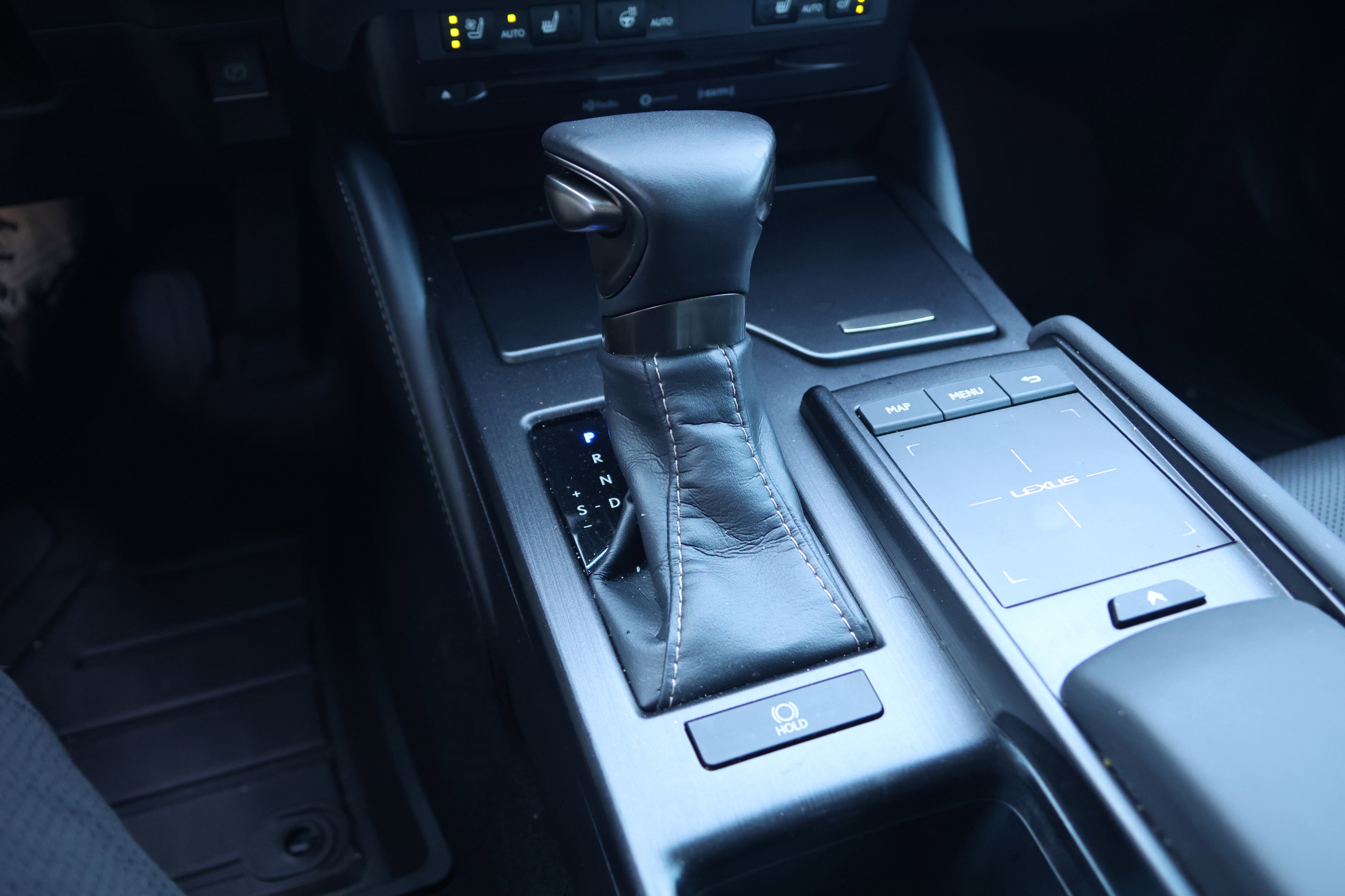 Used 2019 Lexus ES 350 Luxury w/ Premium Package image 27