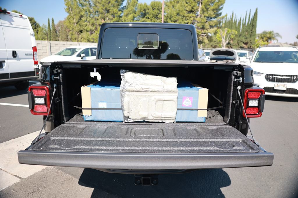 New 2026 Jeep Gladiator Rubicon image 34