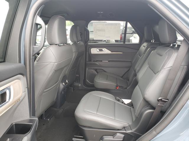 New 2027 Ford Explorer Active AWD/4WD image 13