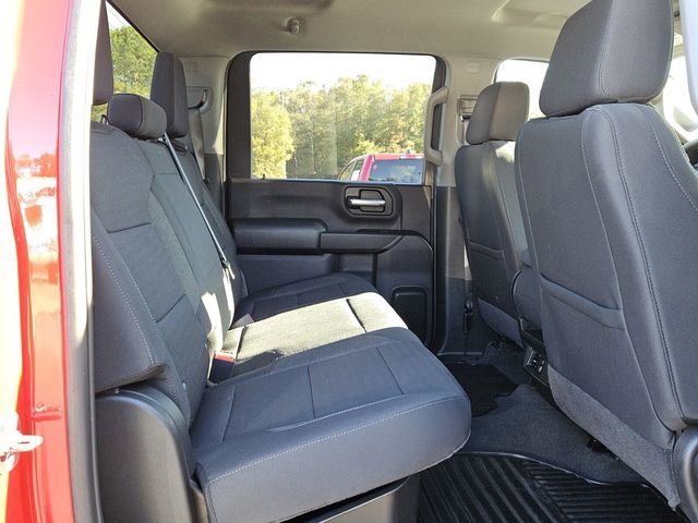 Used 2025 Chevrolet Silverado 2500 Custom w/ Custom Value Package image 14