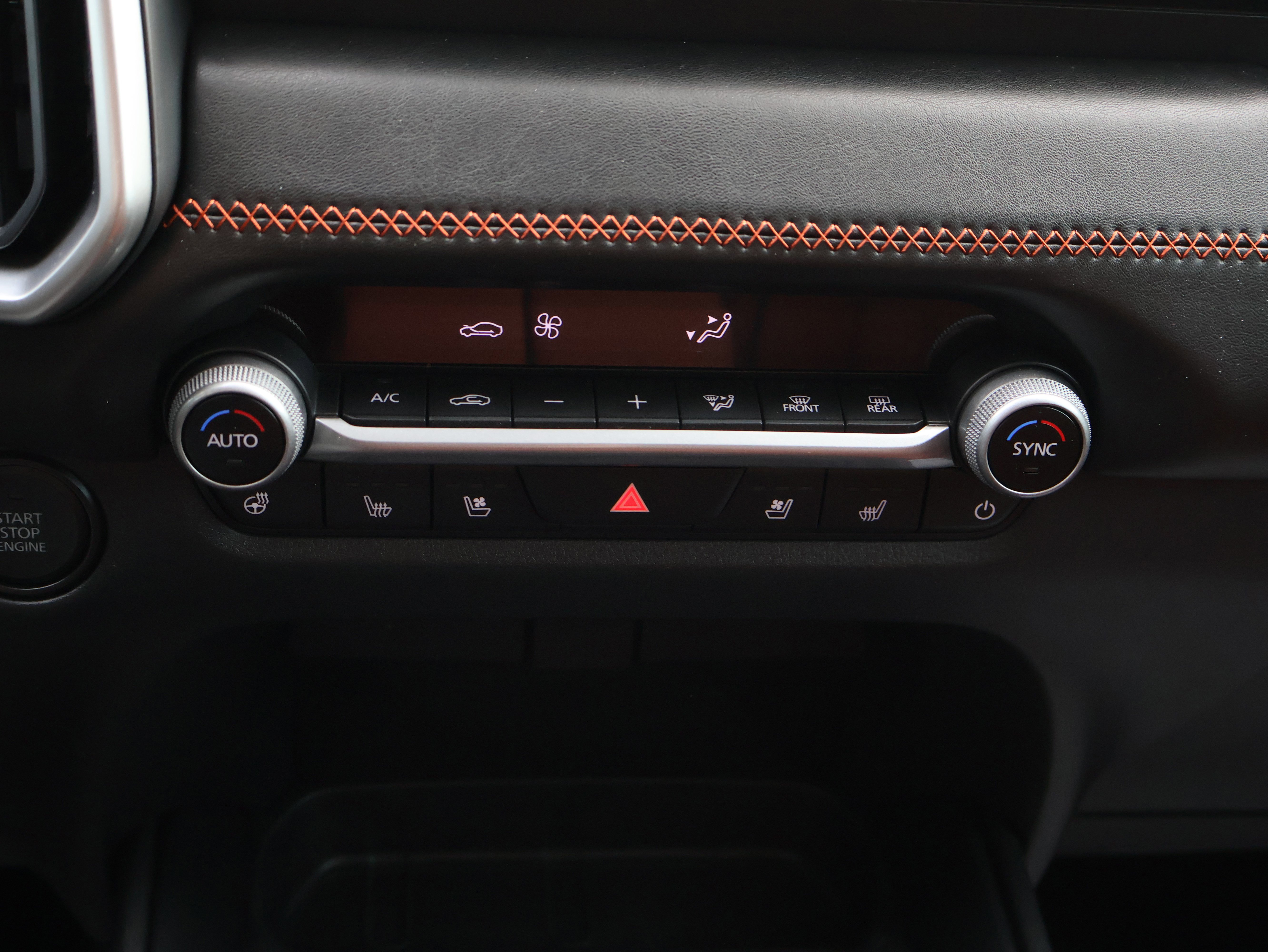 Certified 2025 MAZDA CX-50 Meridian Edition w/ Weather Package image 26