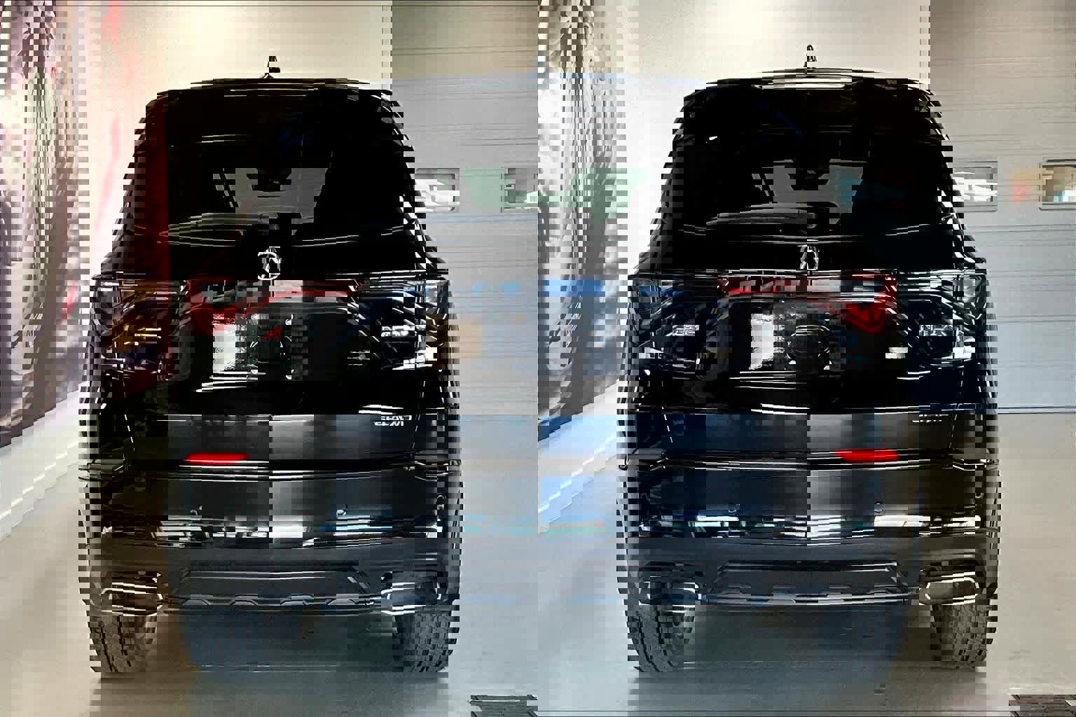 Used 2023 Acura MDX A-Spec image 5