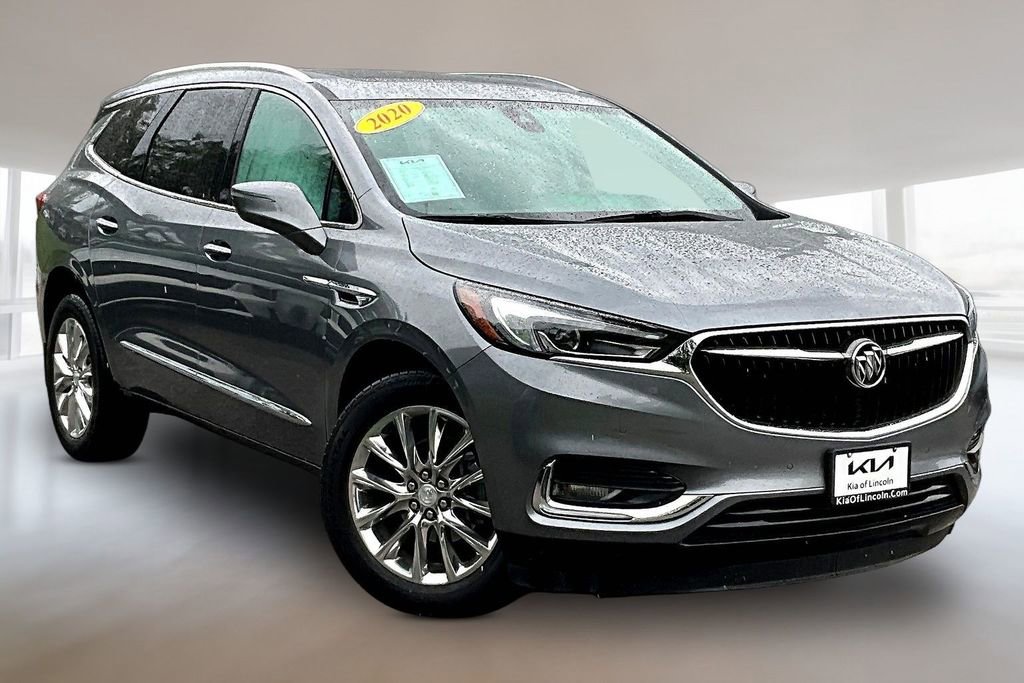Used 2020 Buick Enclave Premium w/ Sun and Sites Package AWD/4WD image 3