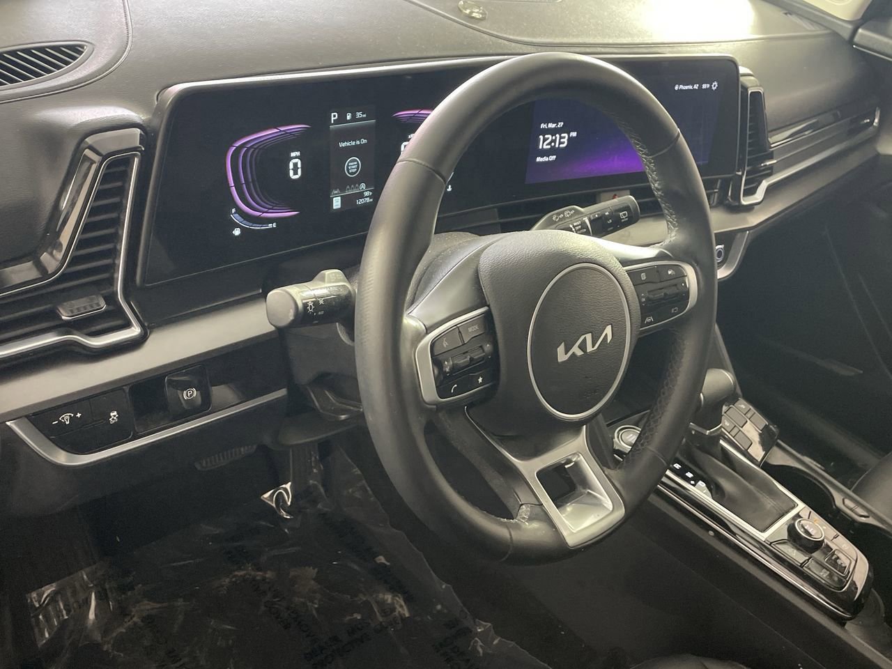 Used 2025 Kia Sportage EX image 11