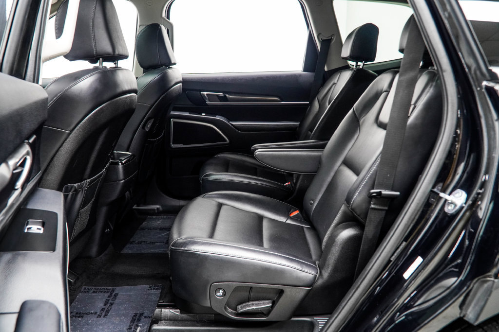 Used 2023 Kia Telluride S w/ S Sunroof Package FWD image 32