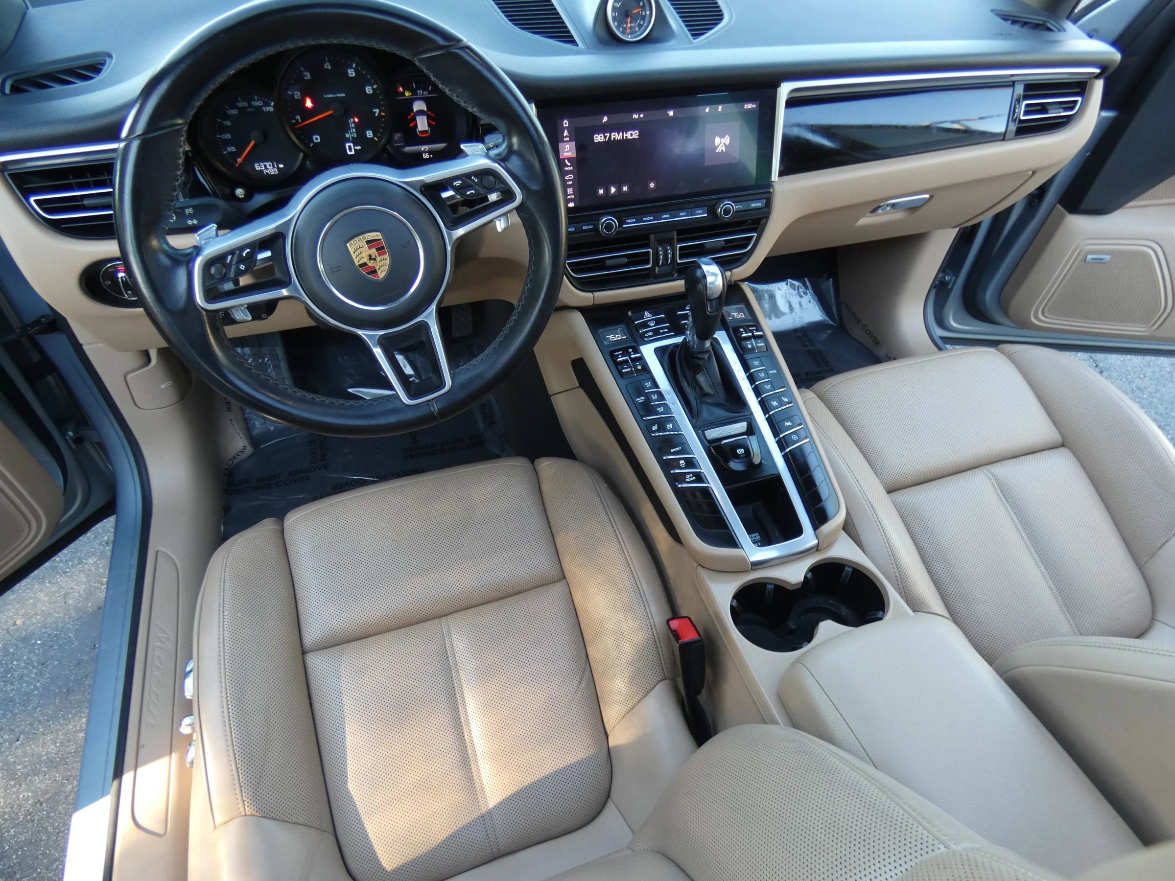 Used 2019 Porsche Macan image 21