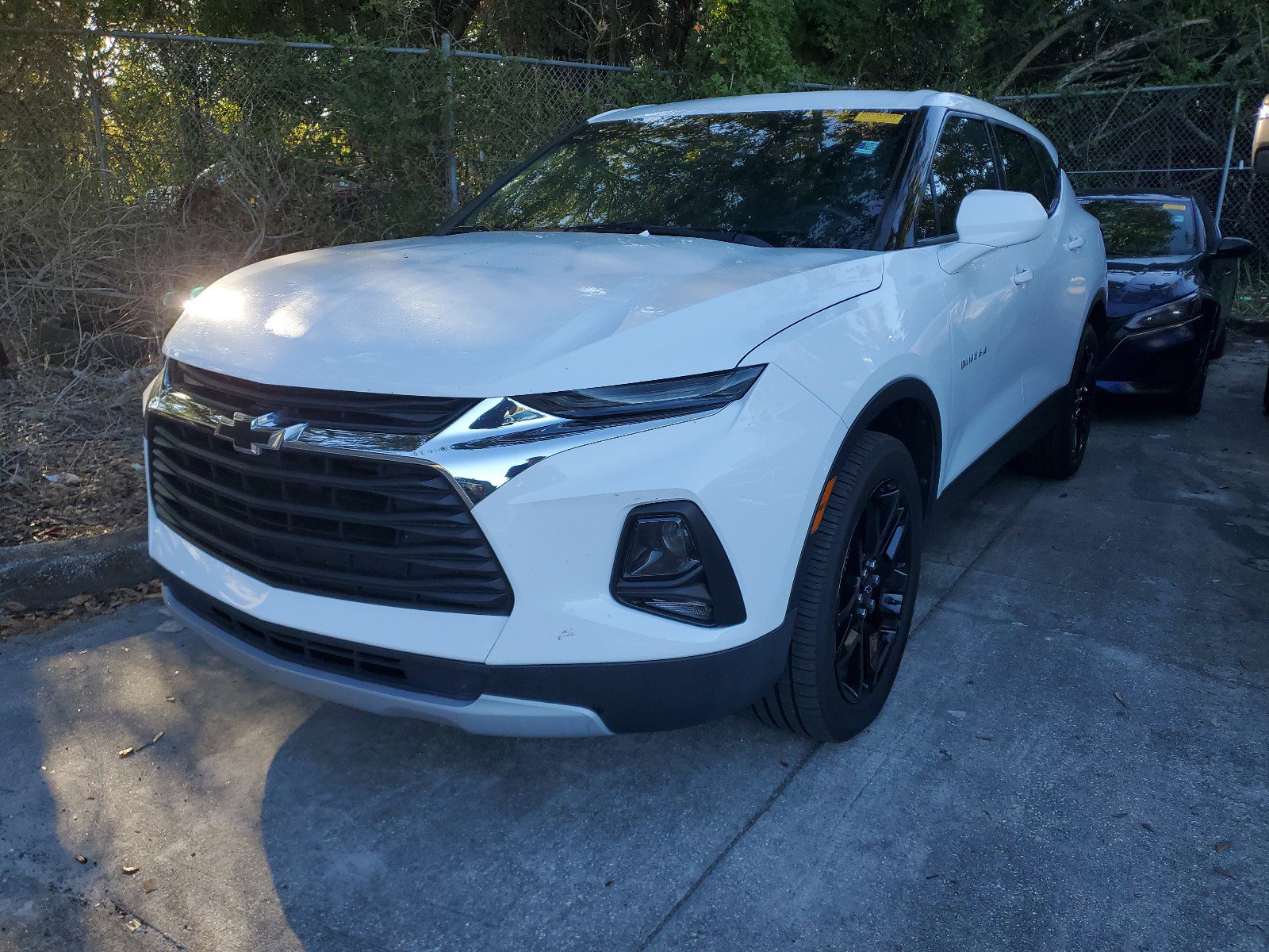 Used 2022 Chevrolet Blazer LT image 2