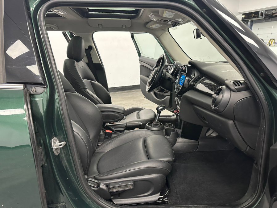 Used 2019 MINI Cooper S w/ Storage Package image 32