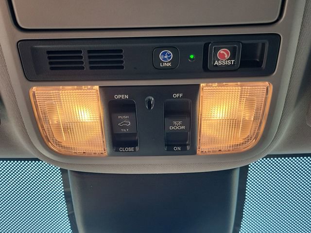 Used 2023 Honda Odyssey Touring image 25