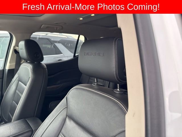 Used 2020 GMC Acadia Denali AWD/4WD image 12