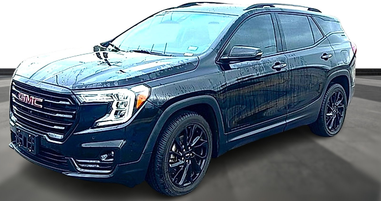Used 2023 GMC Terrain SLT w/ Tech Package image 1