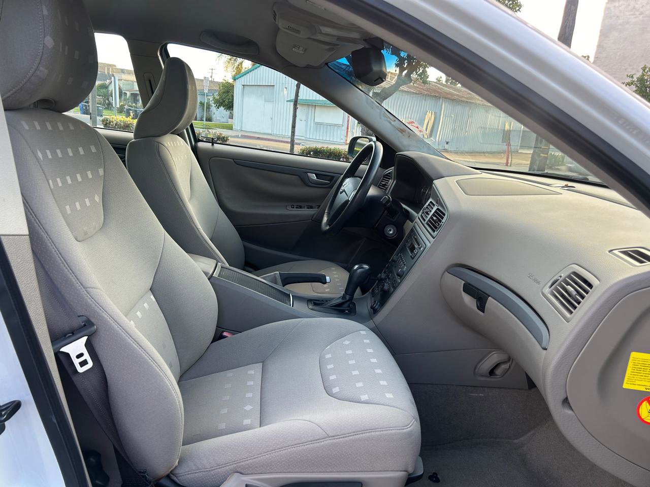 Used 2005 Volvo S60 2.5T image 11