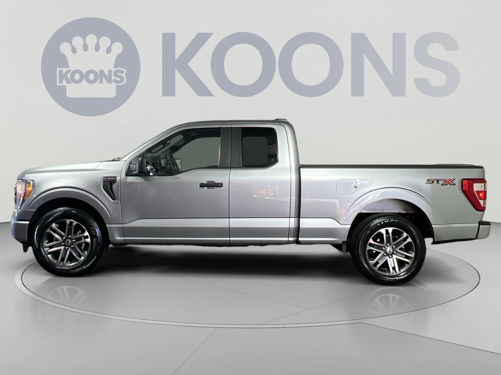 Used 2021 Ford F150 XL w/ Equipment Group 101A High RWD image 2