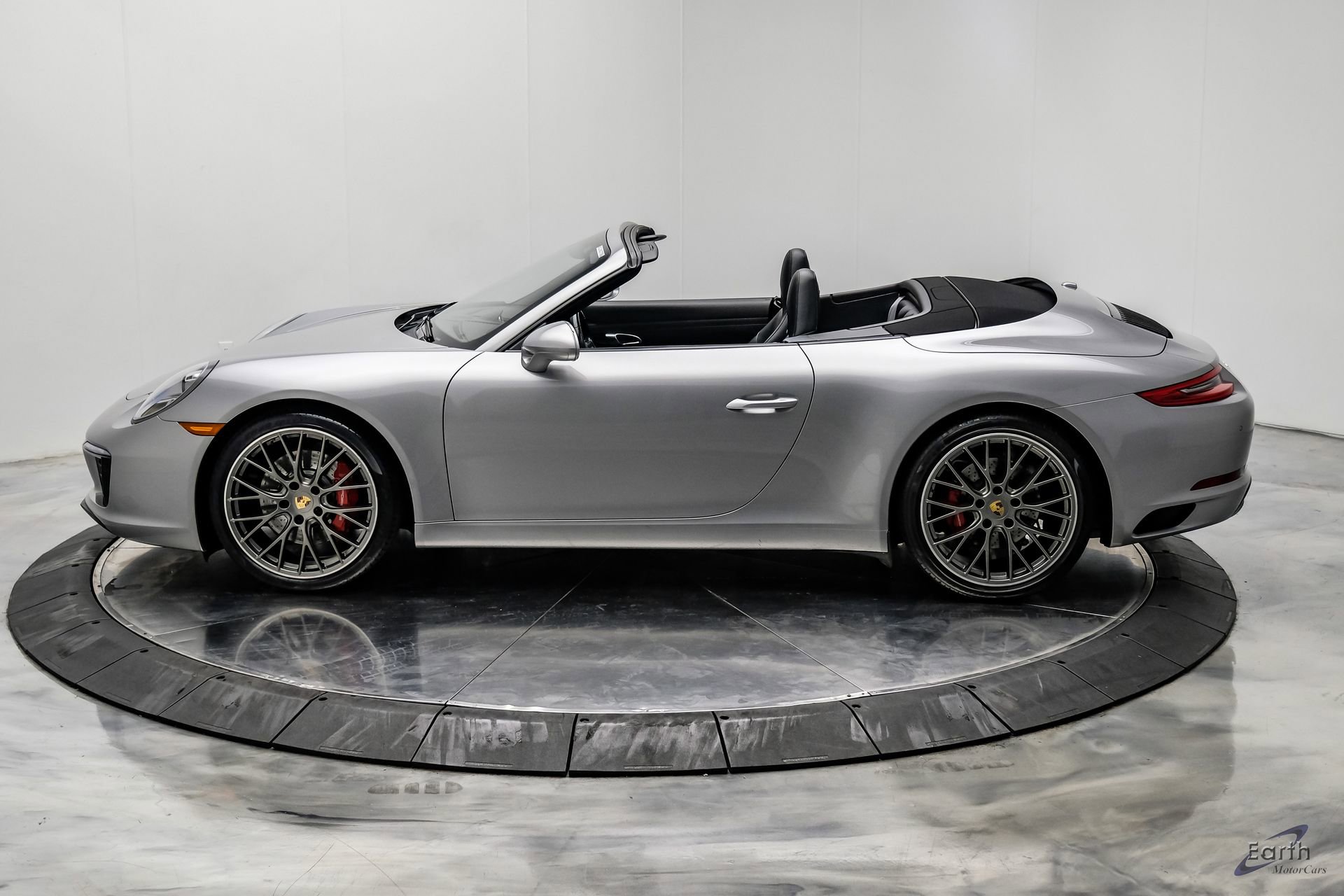 Used 2019 Porsche 911 Carrera S RWD image 8