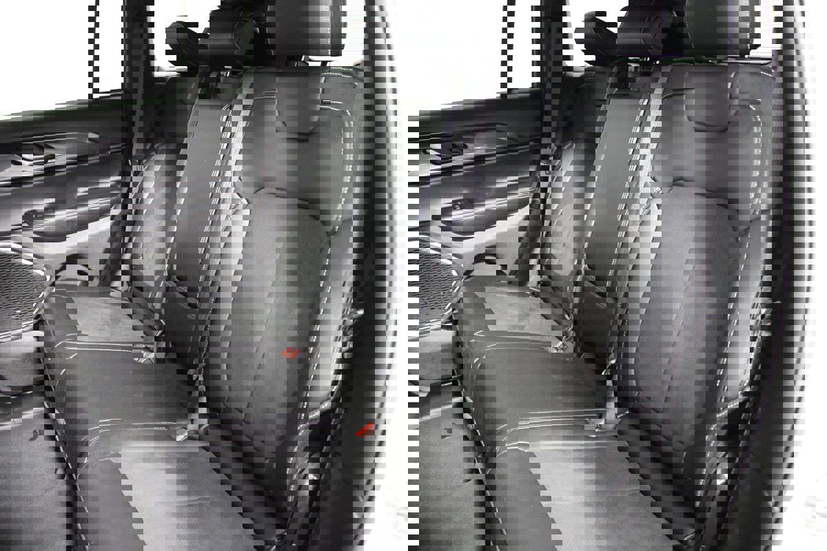 Used 2022 Jeep Grand Cherokee Altitude image 37