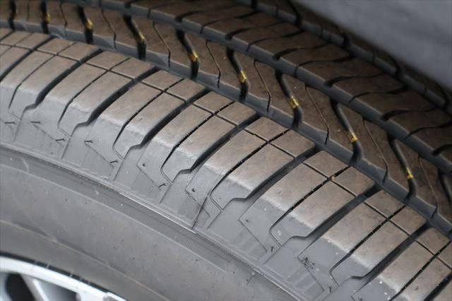 New 2026 Chevrolet Traverse LT w/ Driver Confidence Package image 12