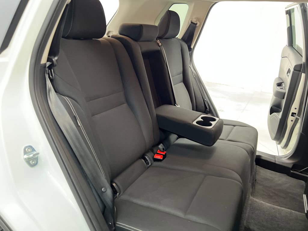 Used 2024 Nissan Rogue S FWD image 17