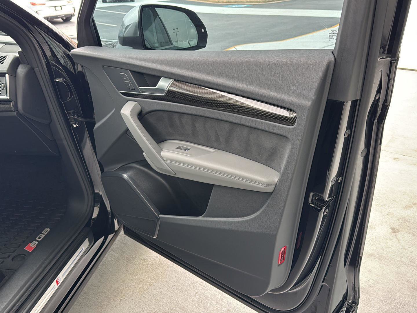 Used 2022 Audi SQ5 Premium Plus AWD/4WD image 13