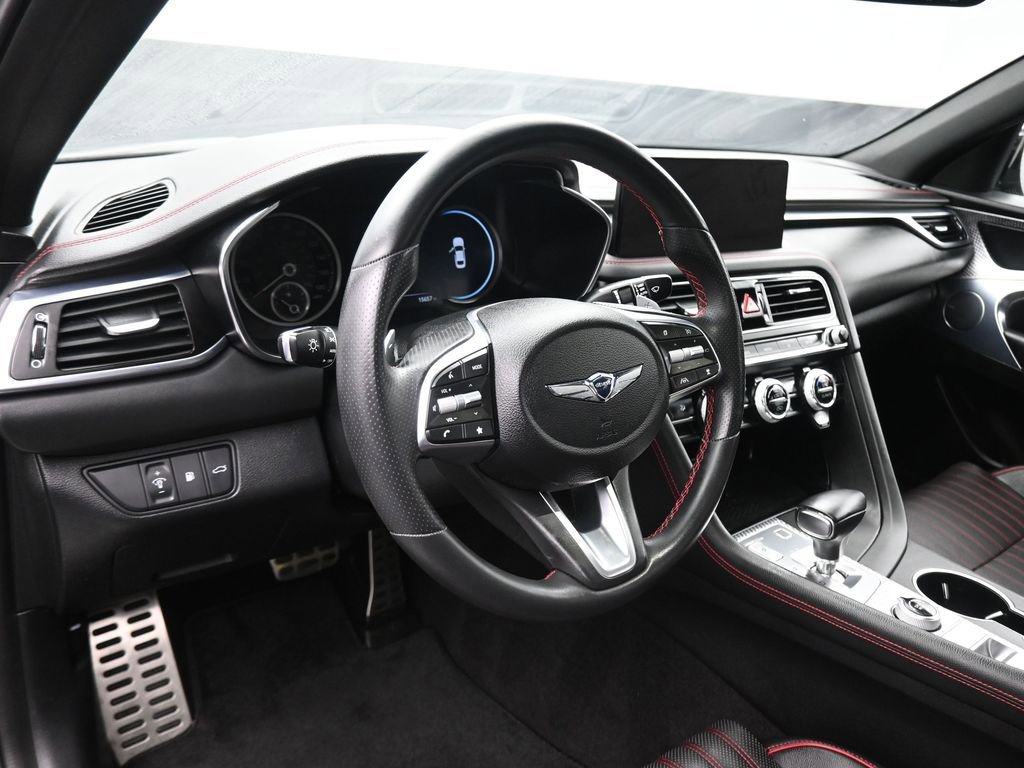 Used 2023 Genesis G70 2.0T w/ Sport Prestige Package RWD image 14