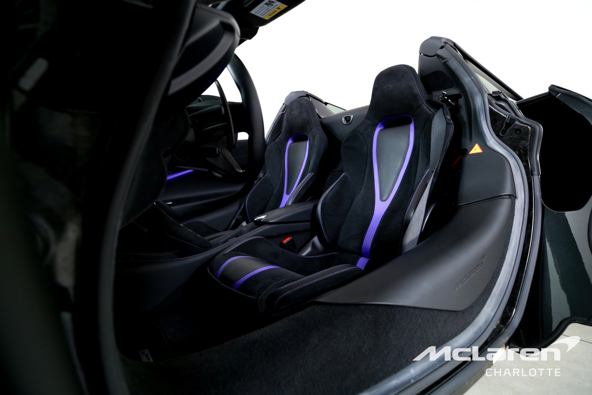 Used 2022 McLaren 720S Spider RWD image 13