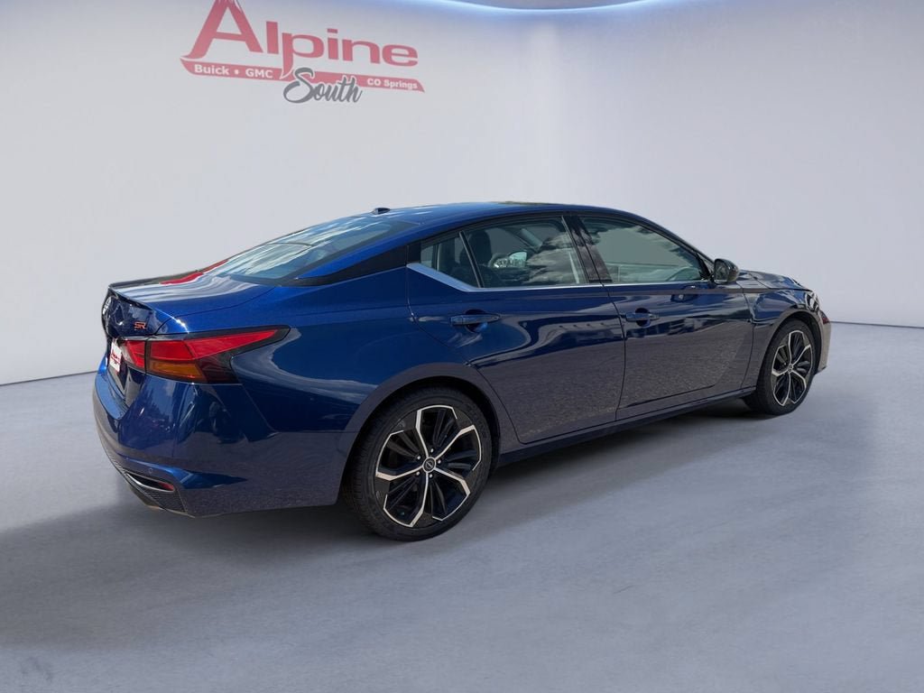 Used 2024 Nissan Altima 2.5 SR FWD image 5