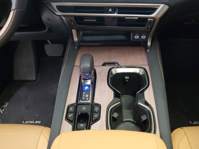 Used 2026 Lexus RX 350 Premium w/ Accessory Package (Z1) AWD/4WD image 18