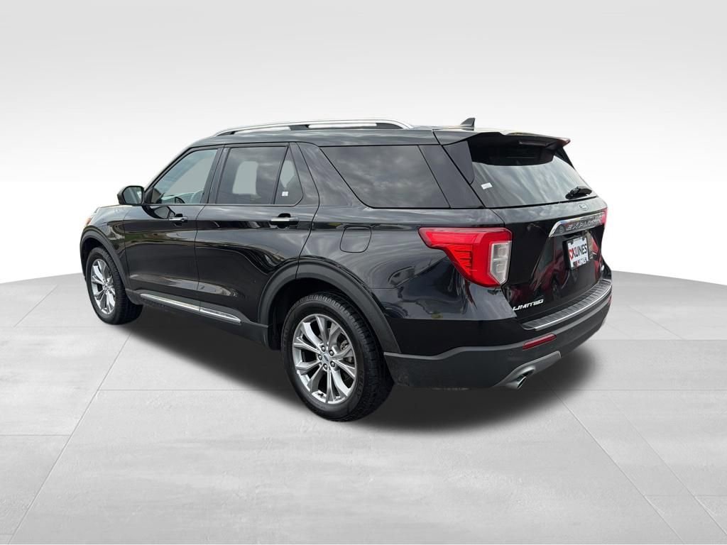Used 2024 Ford Explorer Limited AWD/4WD image 8