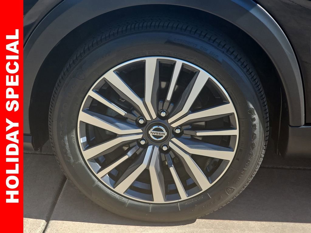 Used 2021 Nissan Kicks SR w/ SR Premium Package image 35